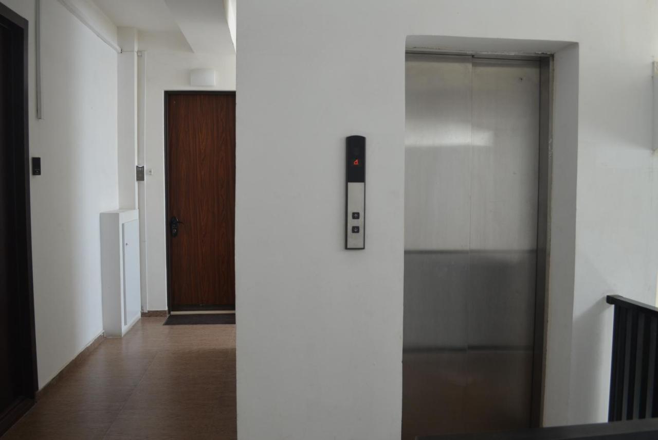 Mtatsminda Apartment ティビリシ エクステリア 写真